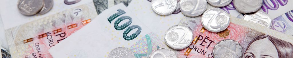 Ilustrační foto - peníze úspory bankovky mince hotovost české koruny