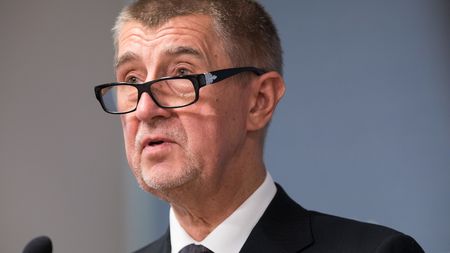 Volby se blíží, od katastrofy nás zachrání jen zázrak