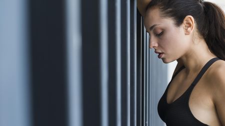 „Chlapům se musí vyhovět“ : Trenér tři roky zneužíval 15letou českou atletku. Vše začalo masážemi