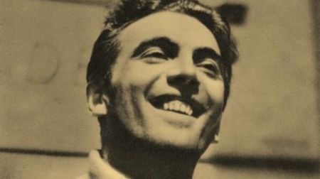 „Nestřelil bych někoho zezadu,“ řekl zatčený Julius Fučík. Měl u sebe dvě pistole a 219 000 korun