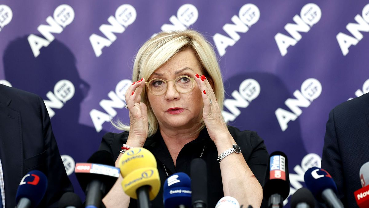 Schillerová láká na Dluhopisy Republiky. Jsou stále tak výhodné ...