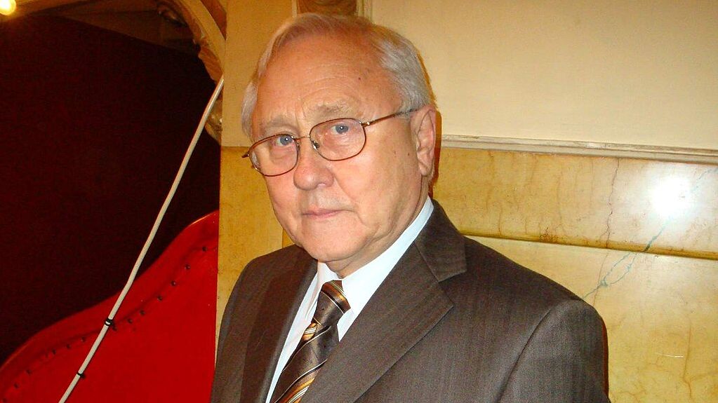 Jaroslav Satoranský: Life, Career & Krkonošské Pohádky of a Czech Actor