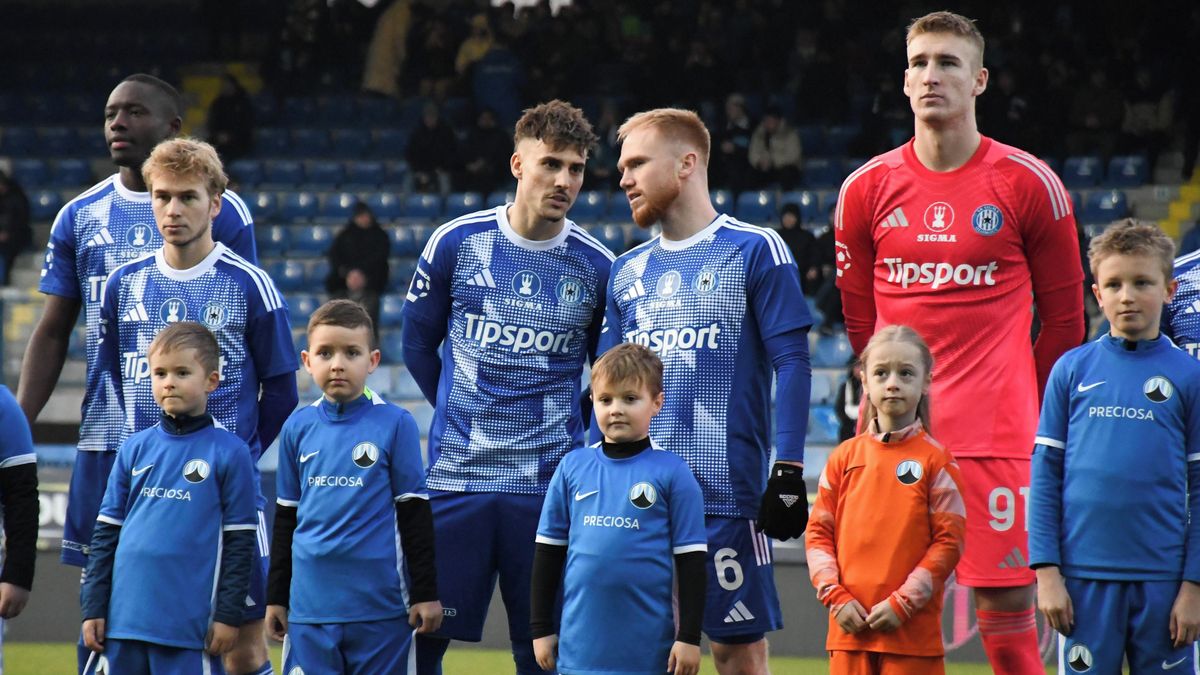 Sigma Olomouc po historické sezoně míří do play off: bohatství, chaos a vyhazov trenéra — image 2