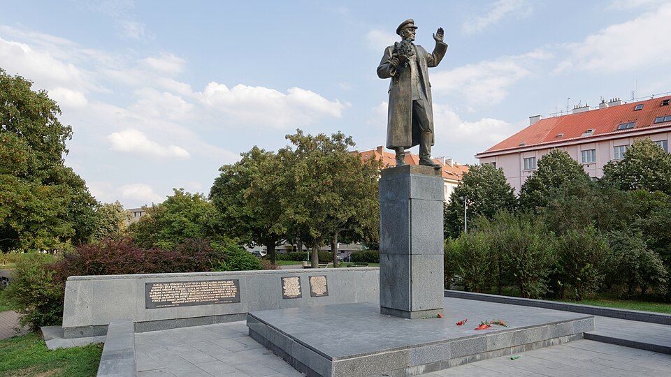 Concrete Marshal Koniev Monument Unveiled in Slovakia